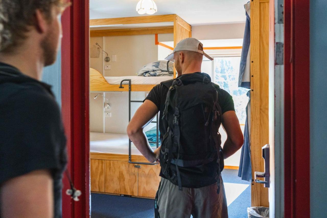 Hostel The Flaming Kiwi Backpackers Queenstown Exteriér fotografie